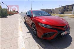 تۆیۆتا کامری